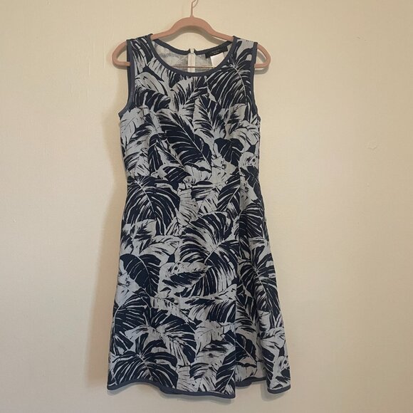 MaxMara Weekend | Blue/White Linen Tropical Print Sleeveless Sundress 10 - Picture 4 of 7